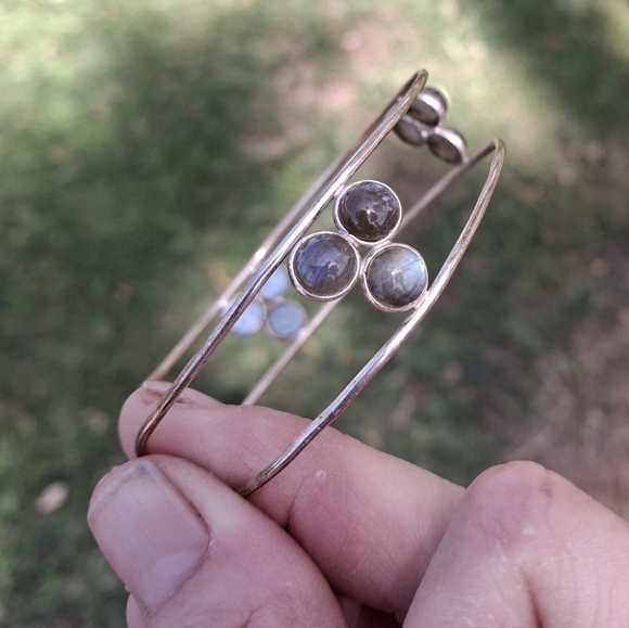 New Labradorite and Larimar Silver Cuff Bracelet. - Picture 10 of 13